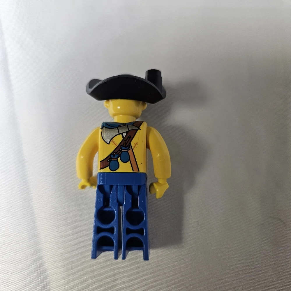 Lego Minifigure Pirates‎ - Drake Dagger Juniors